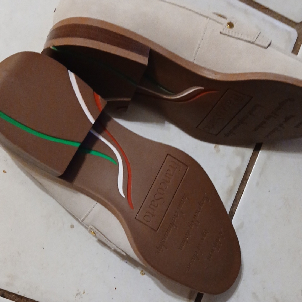 Franco Sarto Cream Flats Sleek Slip-On Design